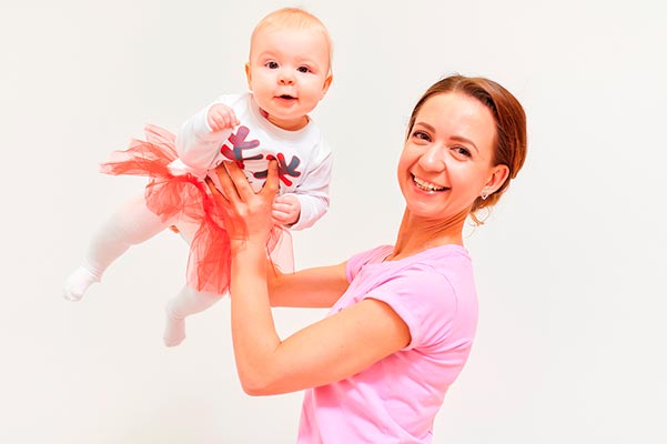 Поспешайки